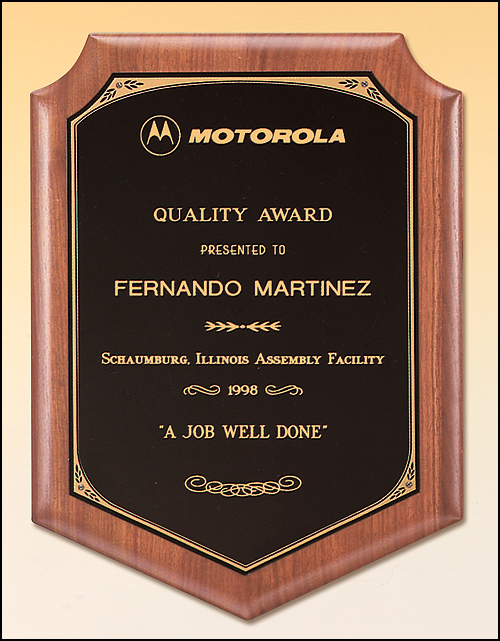 7 X 8 Solid American walnut plaque w/ a black brass plate - Click Image to Close